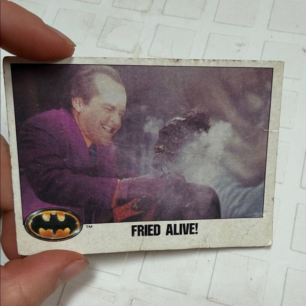 1989 Batman Collectors Card Fried Alive! #50